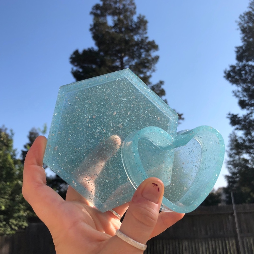 Coaster and jewelry box